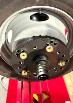 MCT Ultra HD Wheel Balancing System - Image 7